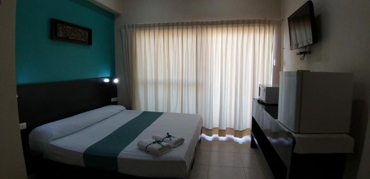 Hotel & Suites Domani Progreso  Bagian luar foto